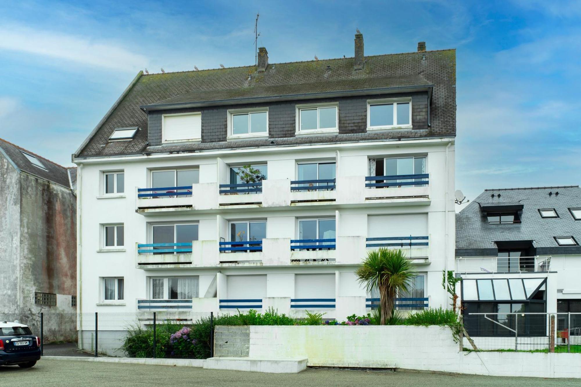Les Vagues De - Apercu A Appartement